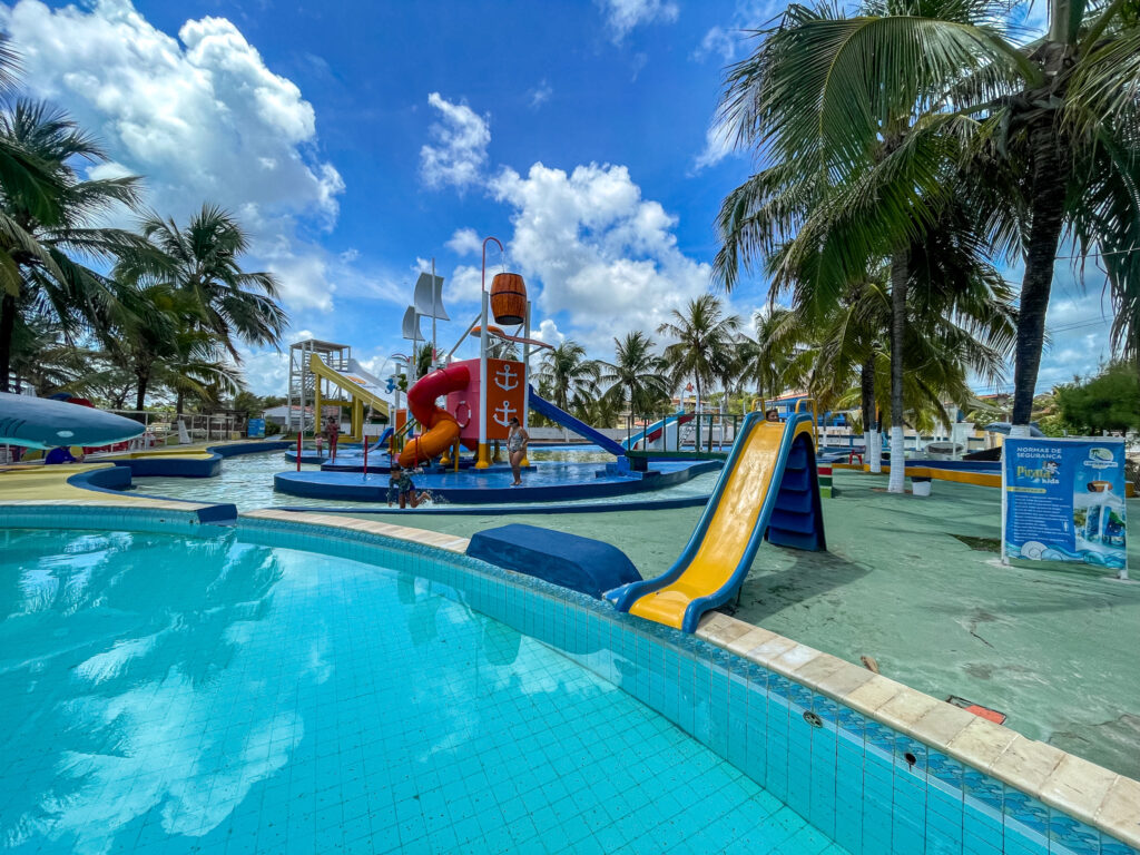 Parque aquático infantil do Parque Camurupim