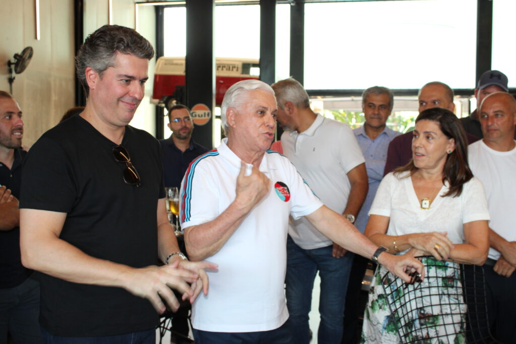 Ancoradouro: “Batemos recordes todos os anos desde que fundamos a empresa", diz Juarez Cintra 1 Juarez Cintra Neto Juarez Cintra Filho e Silvia Cintra Ancoradouro: “Batemos recordes todos os anos desde que fundamos a empresa", diz Juarez Cintra