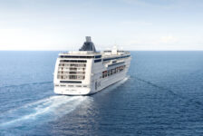 MSC Cruzeiros cancela Grand Voyage do MSC Lirica com destino ao Brasil; veja alternativas para passageiros
