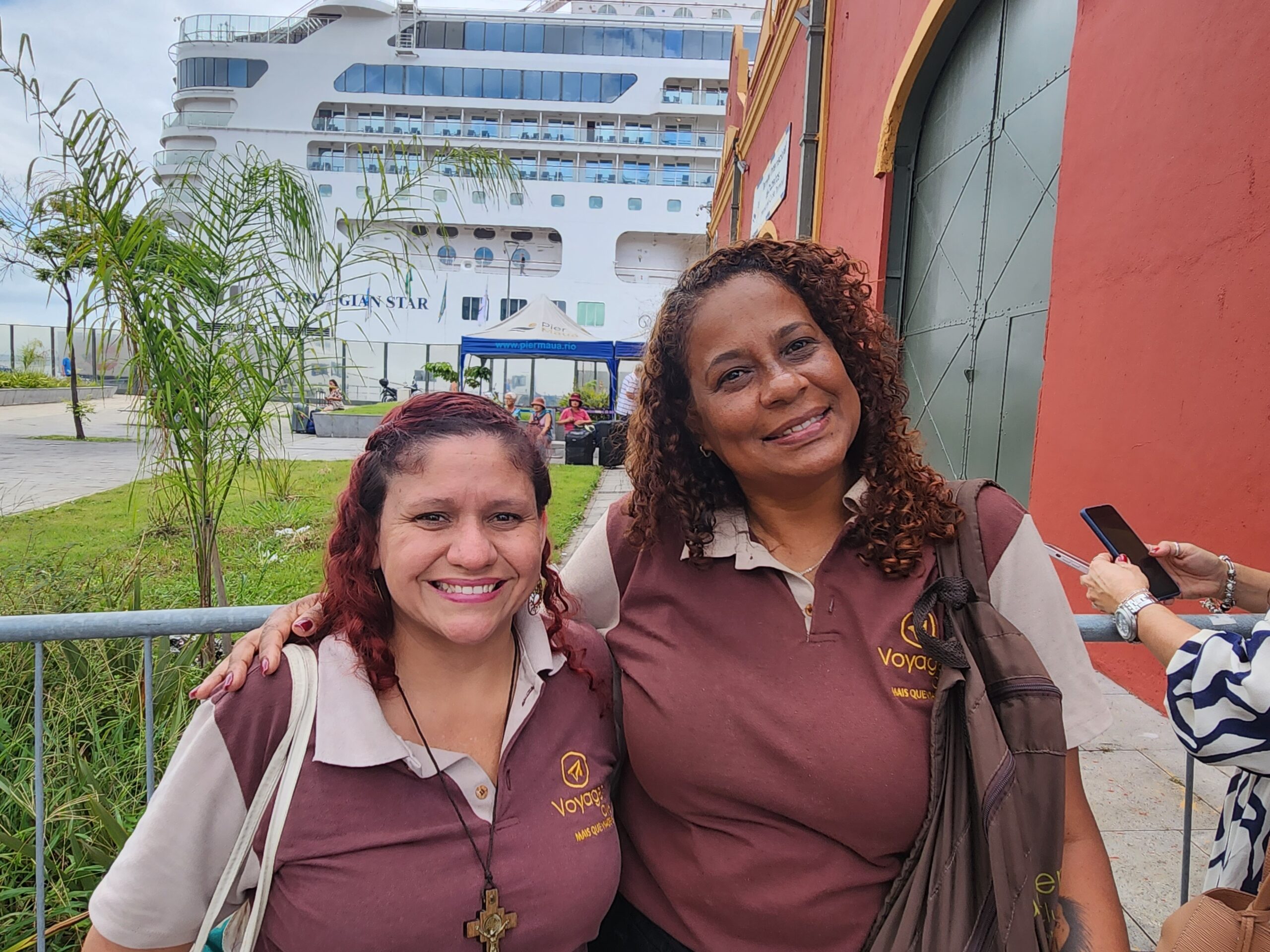 Regina Azevedo e Marisa Baker, Voyager Club Regina Azevedo e Marisa Baker, Voyager Club