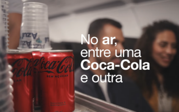 Azul e Coca-Cola lançam campanha “Entre uma Coca-Cola e outra”; veja vídeo