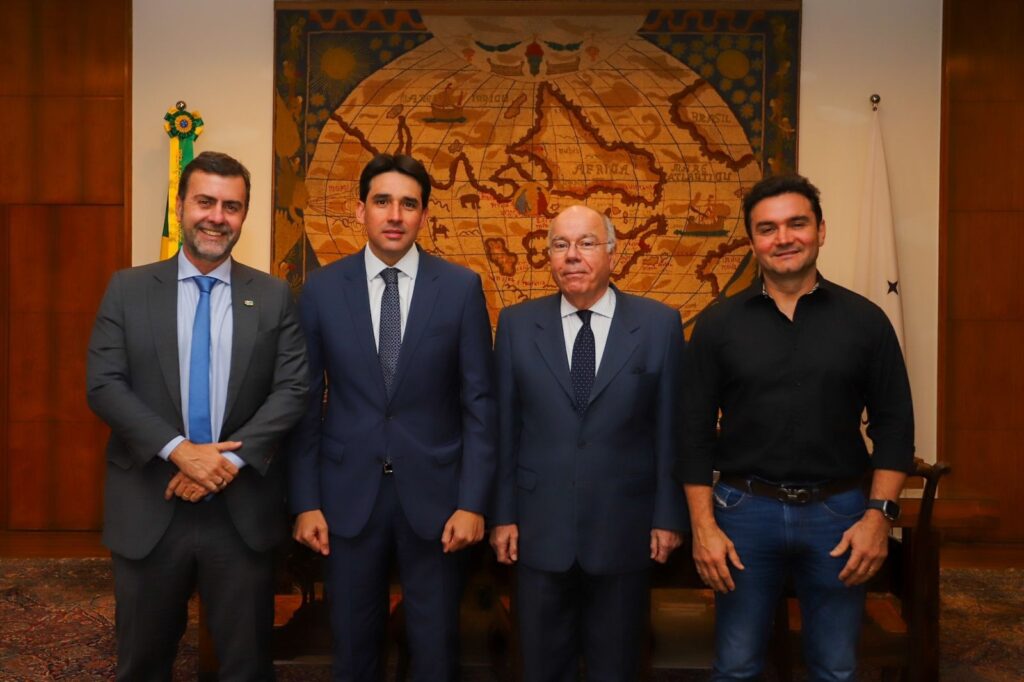 Exigência de vistos para tripulantes de EUA, Canadá e Austrália é adiada para 10 de julho