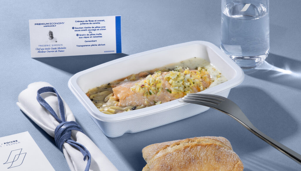 Air France lança seus novos menus exclusivos na Premium Economy com Frédéric Simonin Air France lança seus novos menus exclusivos na Premium Economy com Frédéric Simonin
