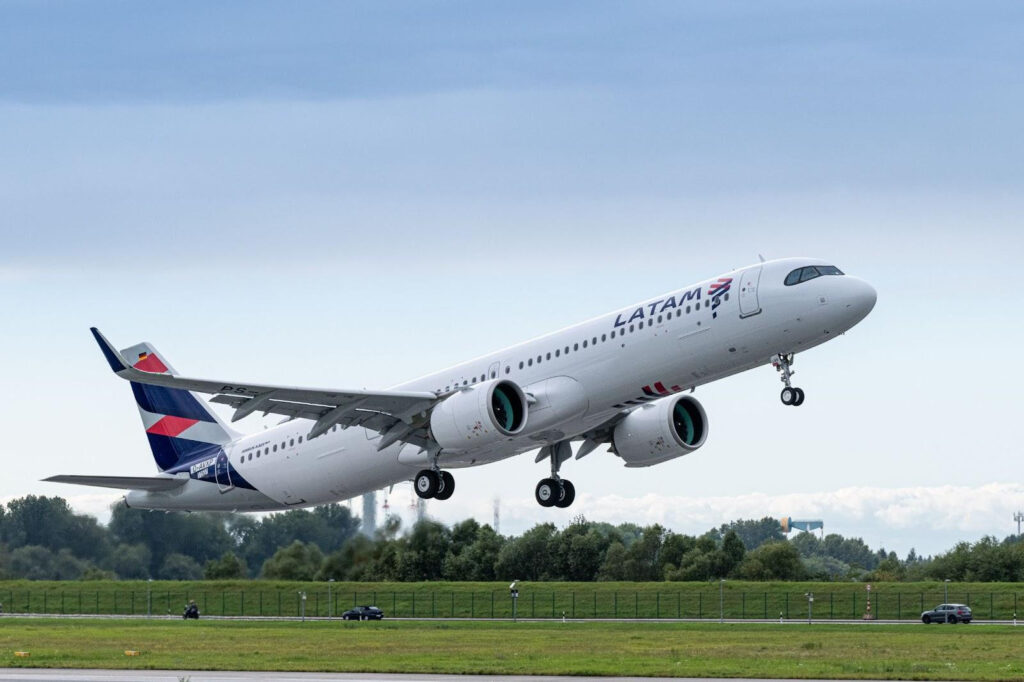 Latam recebe oito novas aeronaves em dezembro Latam recebe oito novas aeronaves em dezembro