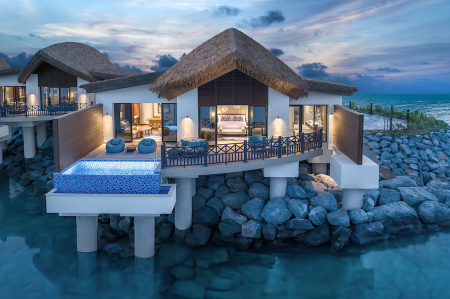 Emirados Árabes Unidos ganha resort de luxo com as primeiras vilas sobre a água do destino
