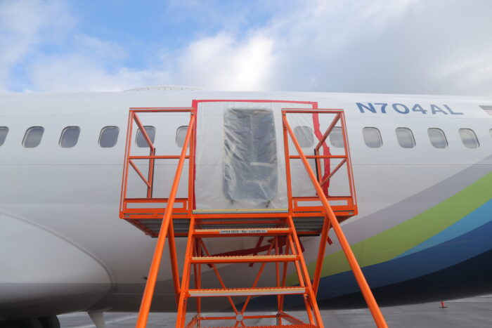 Boeing sob pressão: após inspeções no 737 MAX, compromisso com a segurança é posto em xeque 1 53449315887 4e4b43946d o scaled e1706116619681 Boeing sob pressão: após inspeções no 737 MAX, compromisso com a segurança é posto em xeque