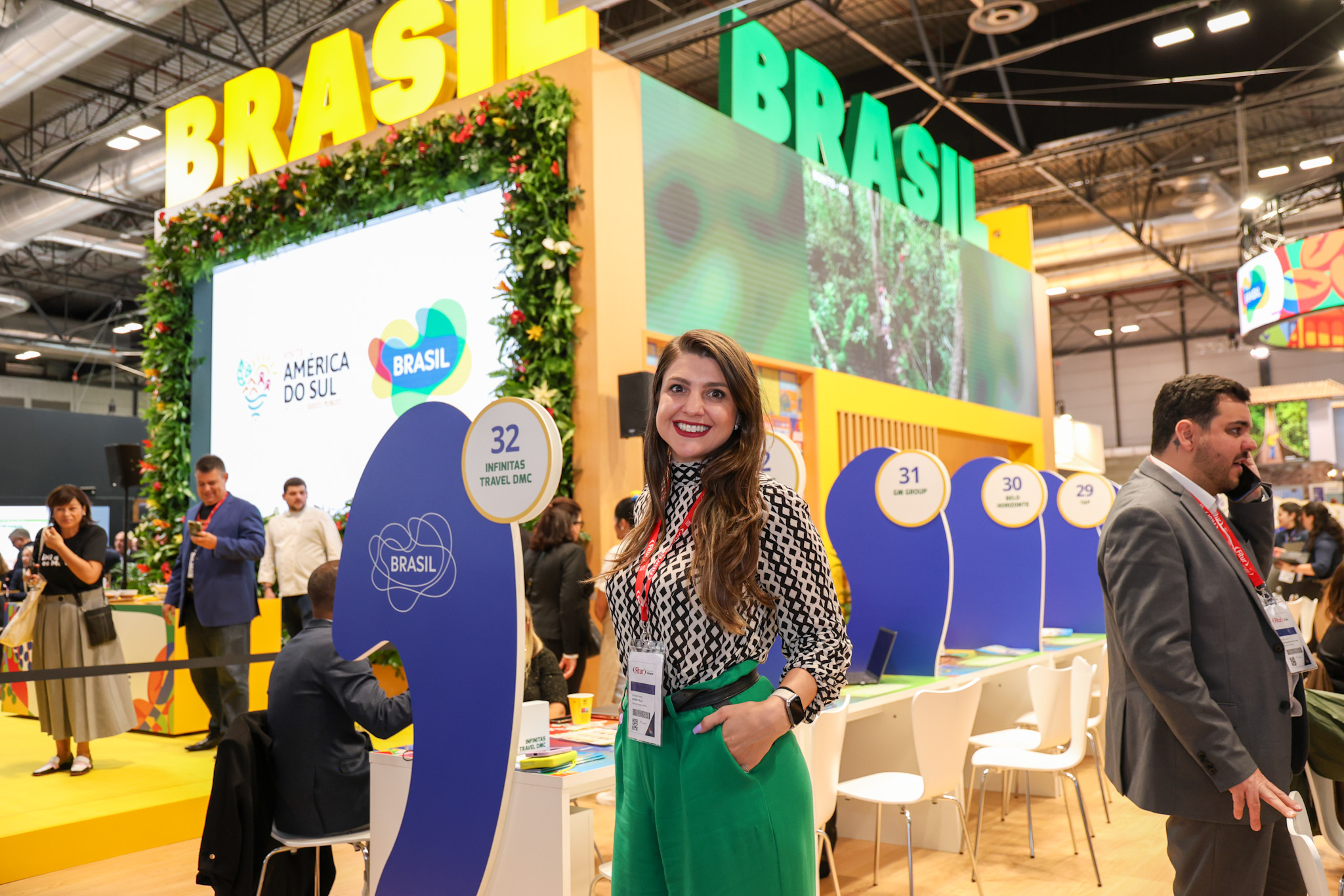 Andressa Szekut, diretora de Promoção, Marketing e Eventos da Secretaria Municipal de Turismo de Foz do Iguaçu Andressa Szekut, diretora de Promoção, Marketing e Eventos da Secretaria Municipal de Turismo de Foz do Iguaçu