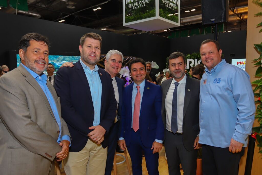 Secretário de Turismo do RJ e presidente da TurisRio marcam presença na Fitur 2024 Secretário de Turismo do RJ e presidente da TurisRio marcam presença na Fitur 2024