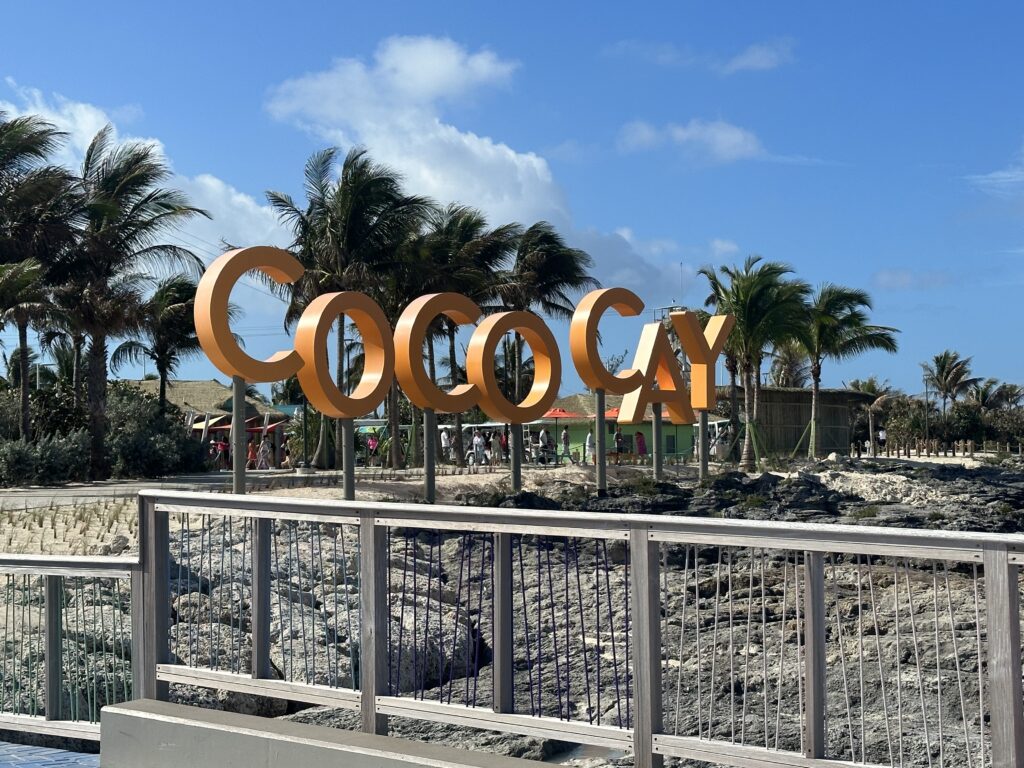 Cococay reúne diversas atividades para diversão dos turistas
