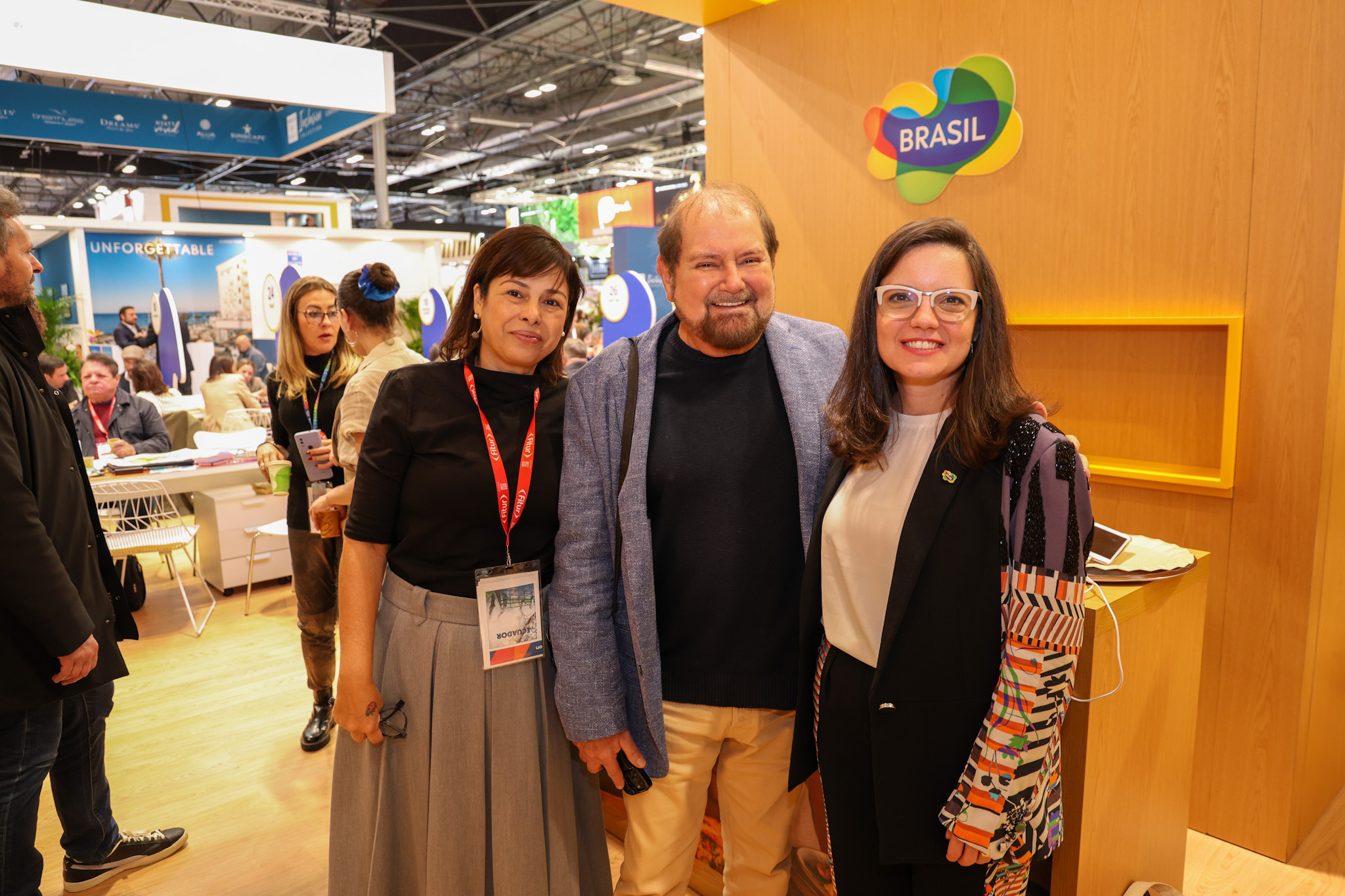 Danielle Novis, do Maceió CVB, Guilherme Paulus, da CVC Corp, e Jaqueline Gil, da Embratur Danielle Novis, do Maceió CVB, Guilherme Paulus, da CVC Corp, e Jaqueline Gil, da Embratur
