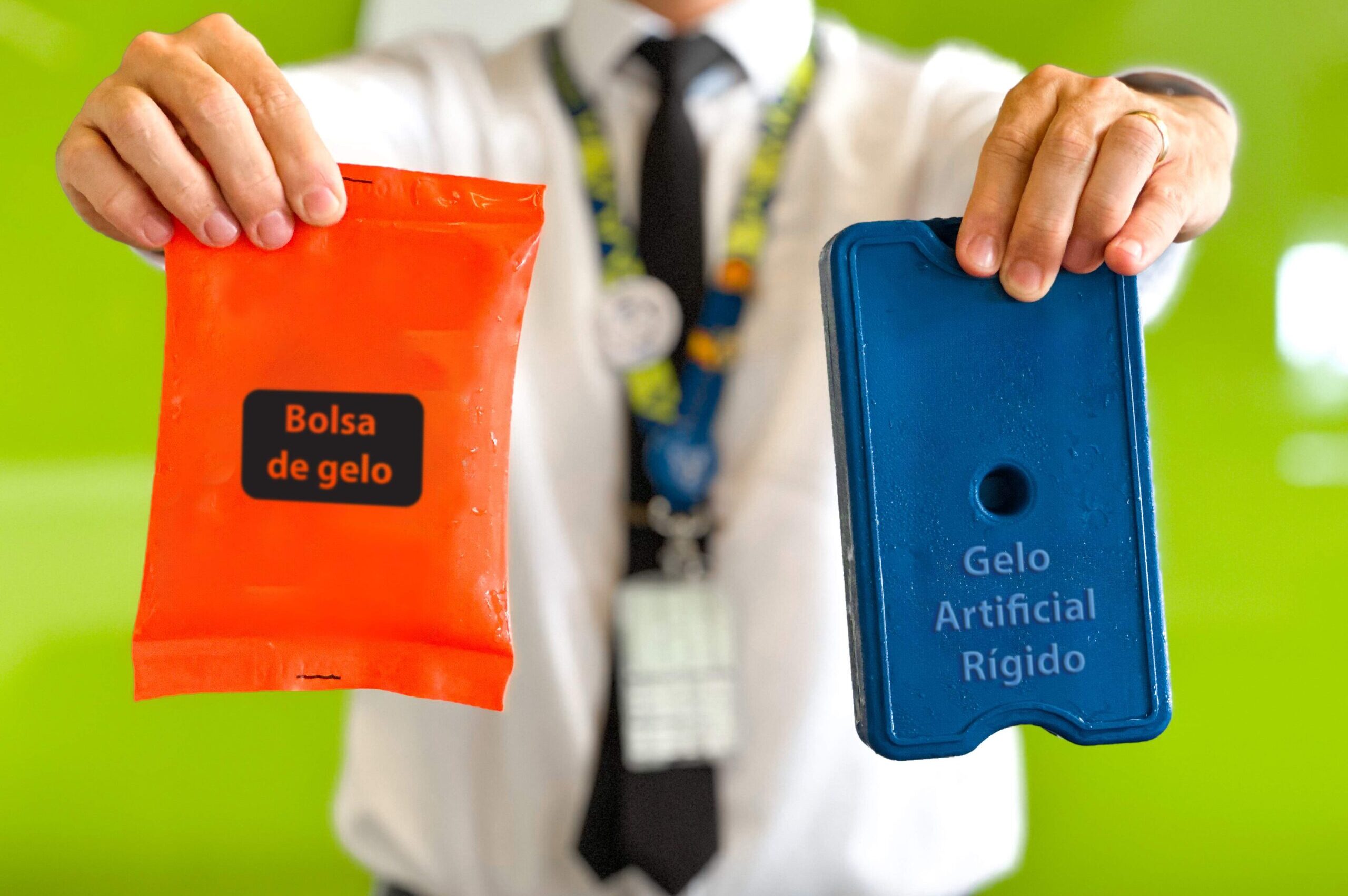 Aeroporto de Brasília passa a fornecer bolsa de gelo para passageiros Aeroporto de Brasília passa a fornecer bolsa de gelo para passageiros