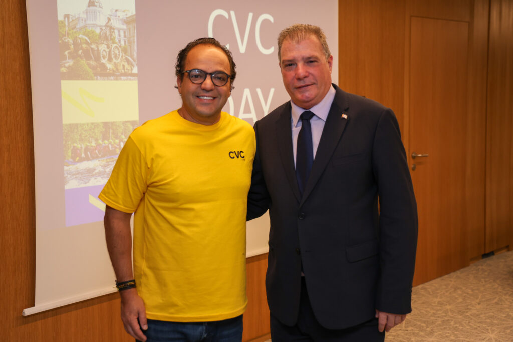 Fábio Godinho, CEO da CVC Corp, e Juan Carlos Garcia, ministro do Turismo de Cuba