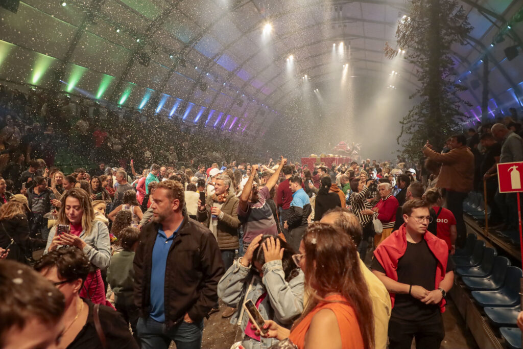 Natal Luz de Gramado recebe 10 mil pessoas nas atrações pagas em último final de semana de shows