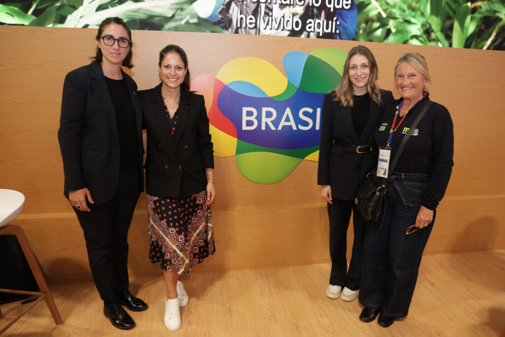 Marjorie Mynssen, da Embratur, Deborah Rothe, Exhibitor Director ITB Berlin, Felícia Dominguez Stein, Marketing&Product Manager ITB