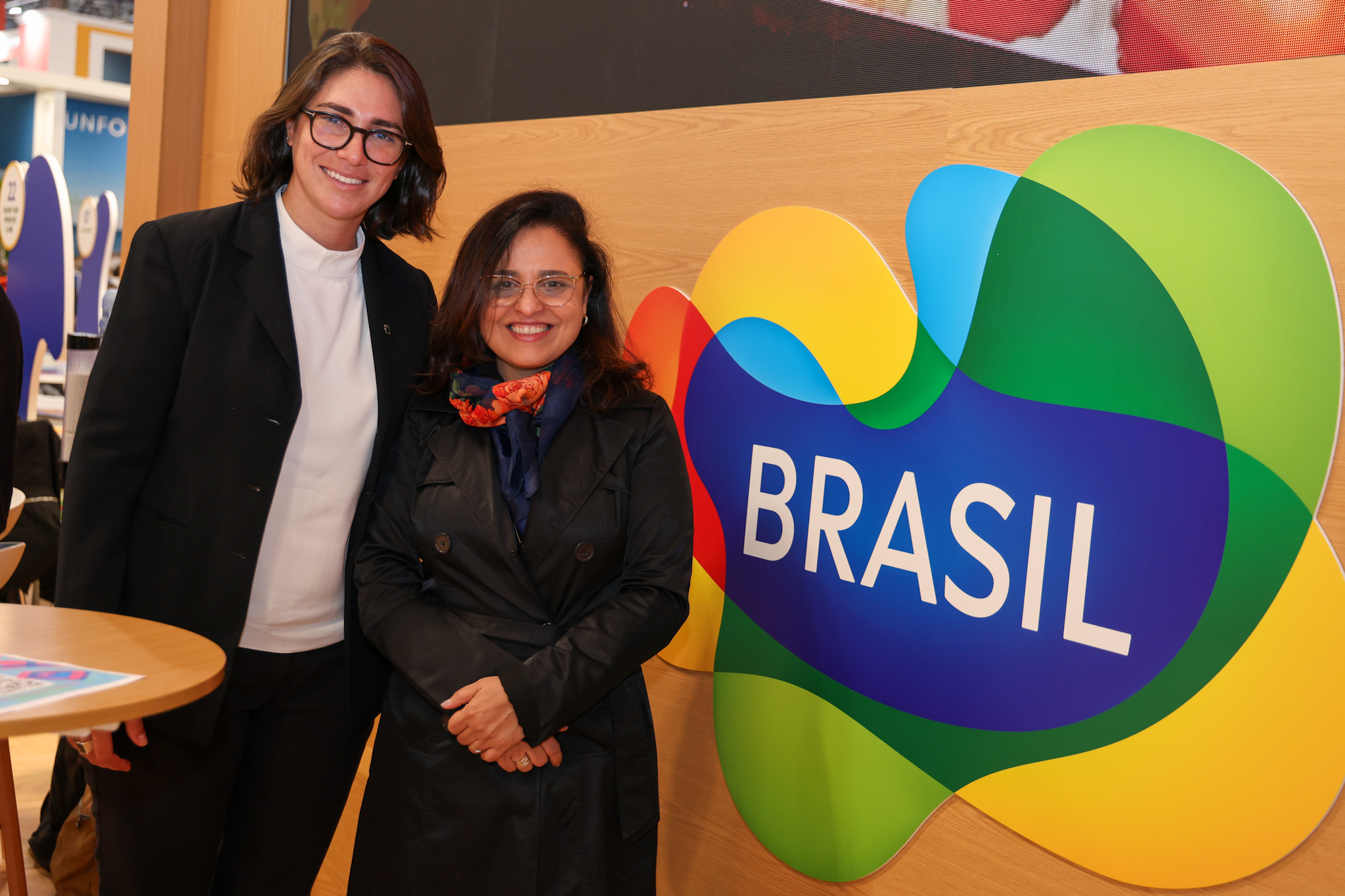 Marjorie Mynssen e Mônica Samia, da Embratur Marjorie Mynssen e Mônica Samia, da Embratur