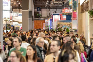 Corredores lotados da Fitur de 2024 (Eric Ribeiro/M&E)