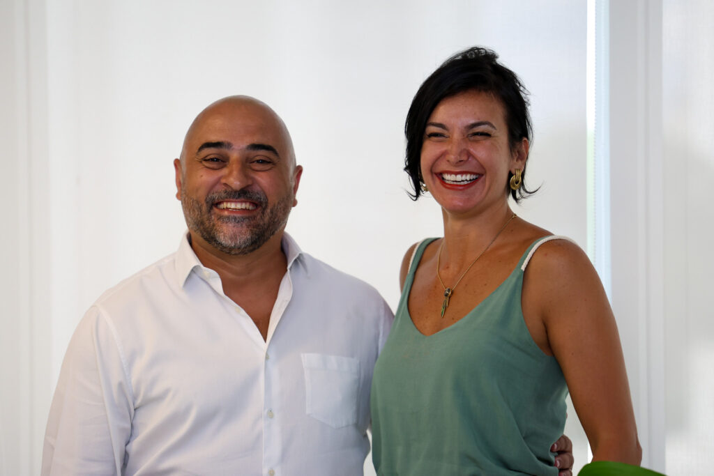 Roberto Oliveira, e Carolina Zoghby, da UA Roberto Oliveira, e Carolina Zoghby, da UA