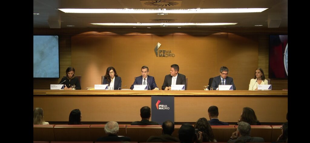Fitur 2024 espera mais de 9 mil empresas, 250 mil pessoas e 800 expositores em Madri Fitur 2024 espera mais de 9 mil empresas, 250 mil pessoas e 800 expositores em Madri