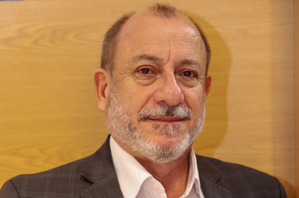 OPINIÃO - Dia Mundial das Doenças Raras: Reconhecendo a Importância do Instituto da Criança e Adolescente do Hospital das Clínicas de São Paulo 1 Toni Sando Eric 1 OPINIÃO - Dia Mundial das Doenças Raras: Reconhecendo a Importância do Instituto da Criança e Adolescente do Hospital das Clínicas de São Paulo