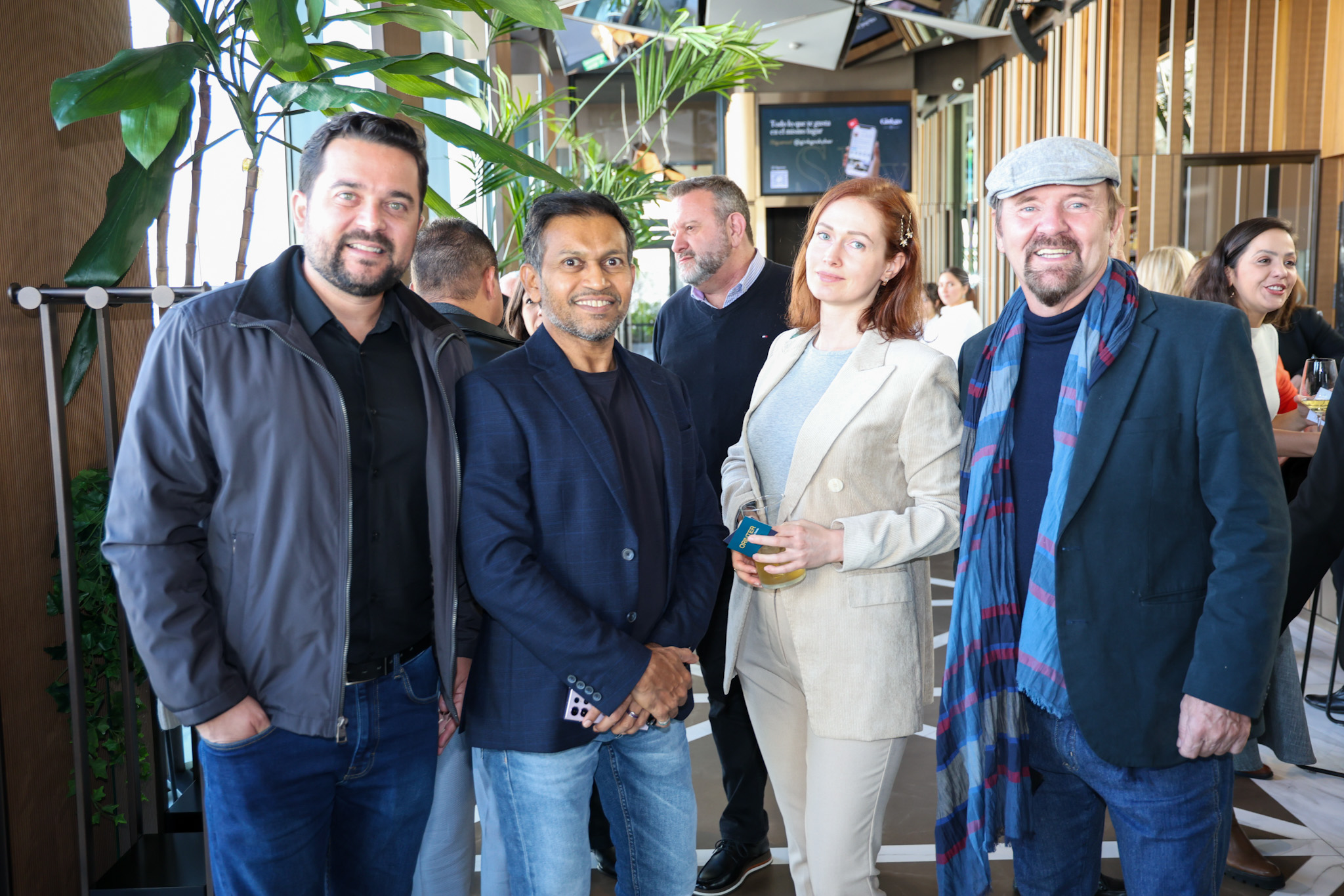 Waldemir Júnior, da Orinter, Mohamed, da Lets Go Maldives, Alina MarchukDirector, Brand Strategy Lets Go Maldives, e Pablo Bernhard, da TT Operadora Waldemir Júnior, da Orinter, Mohamed, da Lets Go Maldives, Alina MarchukDirector, Brand Strategy Lets Go Maldives, e Pablo Bernhard, da TT Operadora