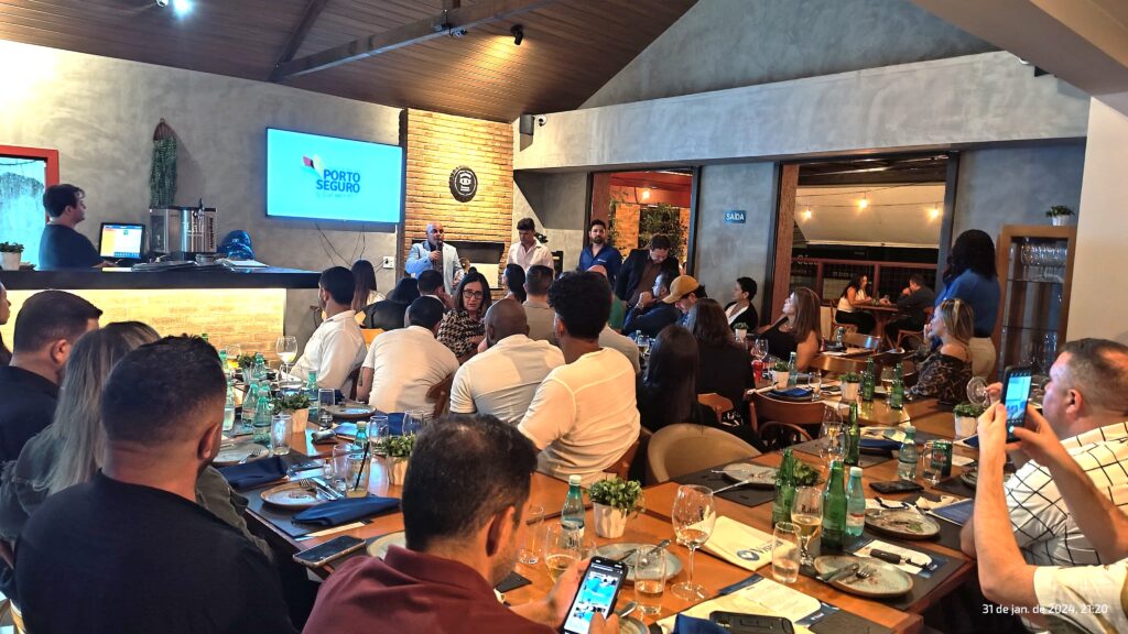 Porto Seguro marca presença em evento da Visual Turismo em Divinópolis (MG)