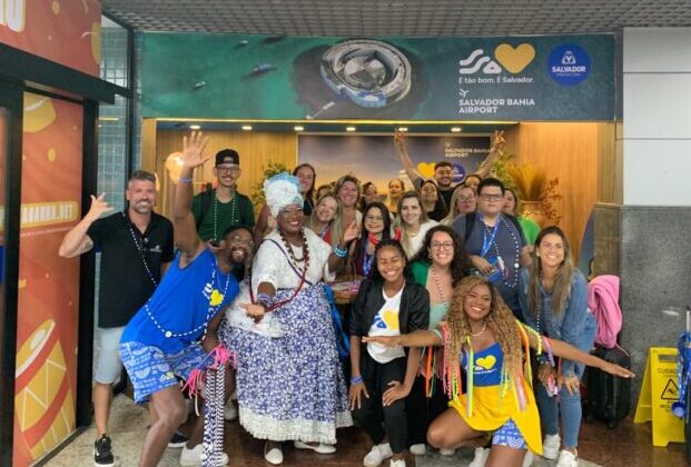 “Agente Tá On”: Azul Viagens leva agentes para Carnaval de Salvador 1 5d6bd513 7213 4125 96a3 4c9a07cd28e6 e1707913408219 “Agente Tá On”: Azul Viagens leva agentes para Carnaval de Salvador
