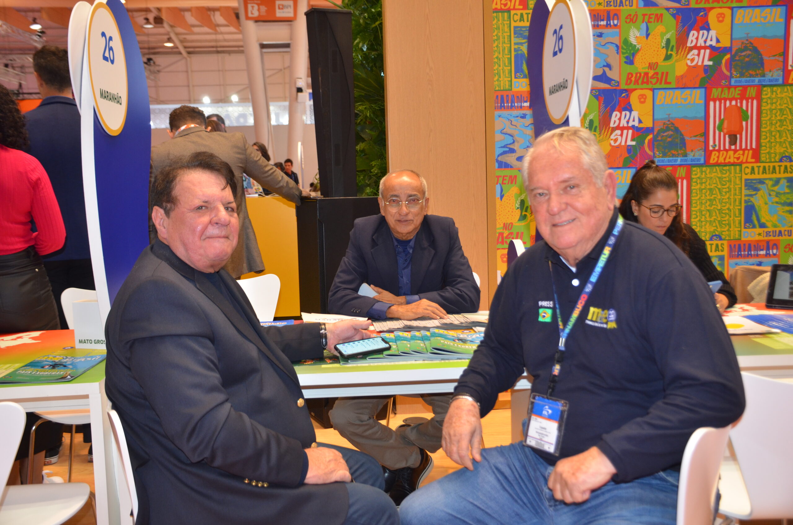 Airton Abreu e Carlos Martins com Roy Taylor, do M&E Airton Abreu e Carlos Martins com Roy Taylor, do M&E