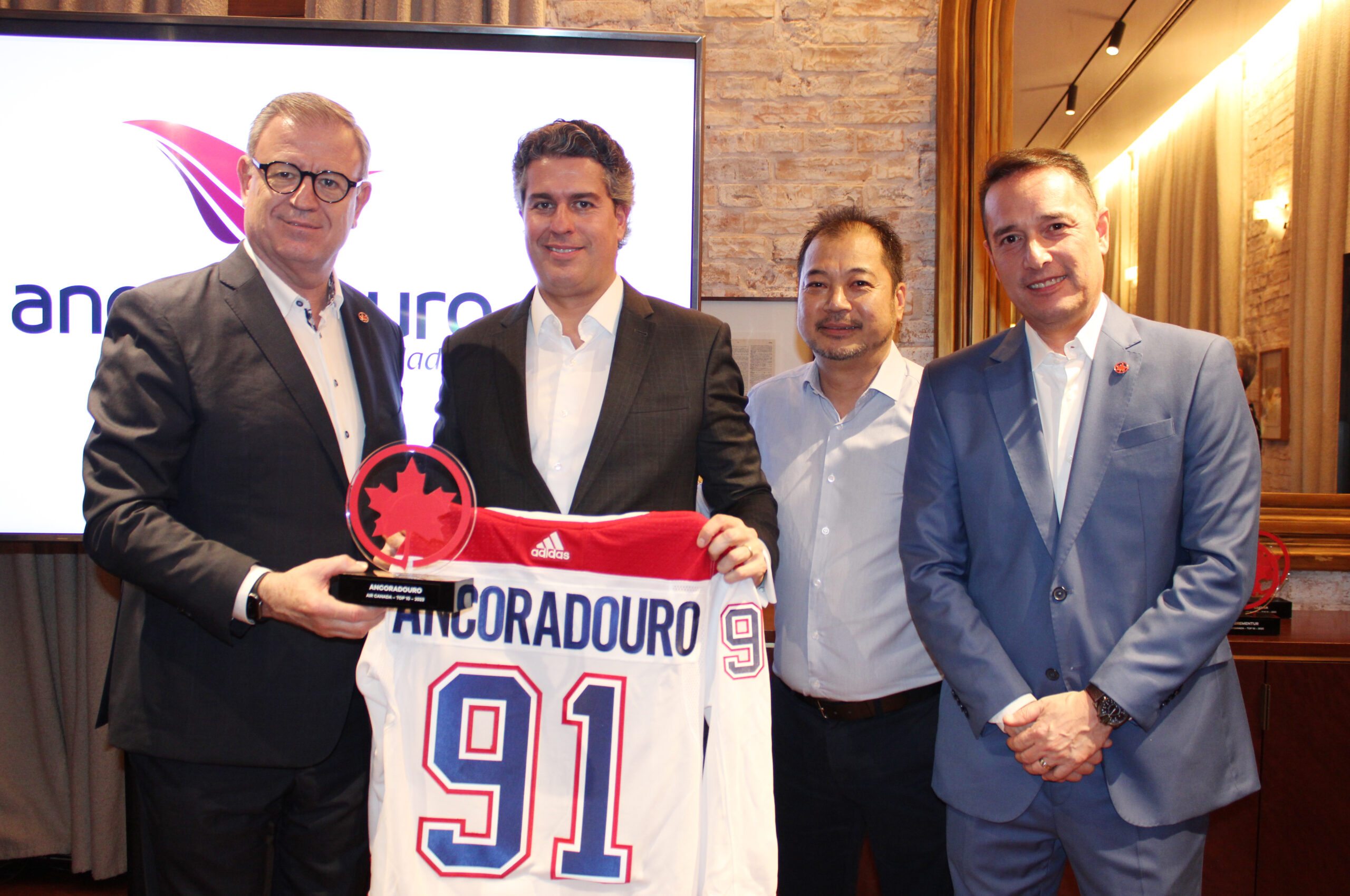 Ancoradouro está no Top 10 da Air Canada em 2023 Ancoradouro está no Top 10 da Air Canada em 2023