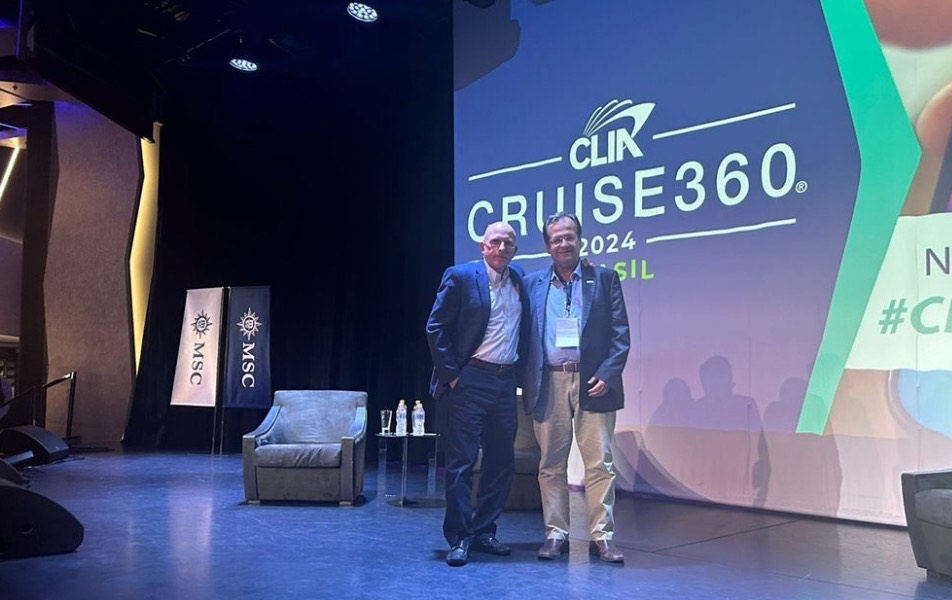 Bacelar apresentou atrativos da Bahia para receber cruzeiros durante Cruise360 1 Atrativos da Bahia para receber cruzeiros sao apresentados a profissionais do turismo no litoral paulista Foto Divulgacao Bacelar apresentou atrativos da Bahia para receber cruzeiros durante Cruise360