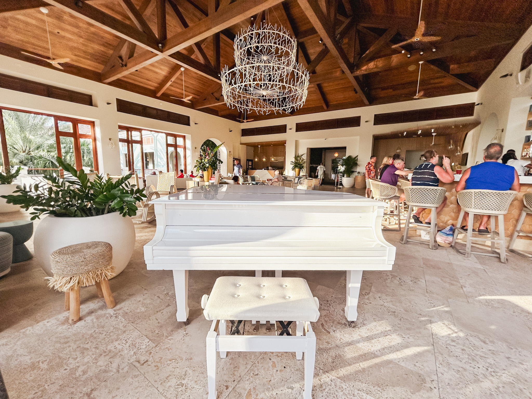 Bar no lobby principal Bar no lobby principal