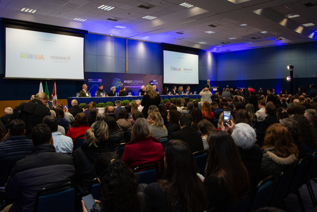 Expo Turismo Paraná terá aplicativo próprio Expo Turismo Paraná terá aplicativo próprio