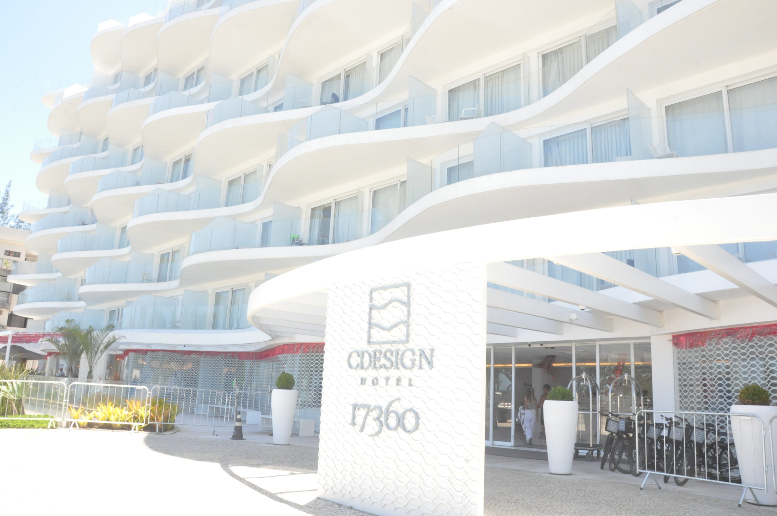 Fachada do CDesign Hotel, localizado no Recreio Fachada do CDesign Hotel, localizado no Recreio