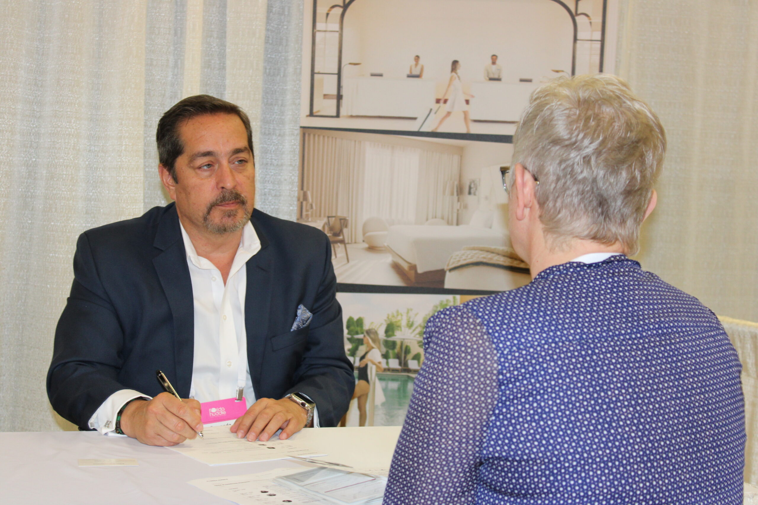 Fernando Harb, do Legacy Vacation Resorts, marca presença no Florida Huddle 2024 Fernando Harb, do Legacy Vacation Resorts, marca presença no Florida Huddle 2024
