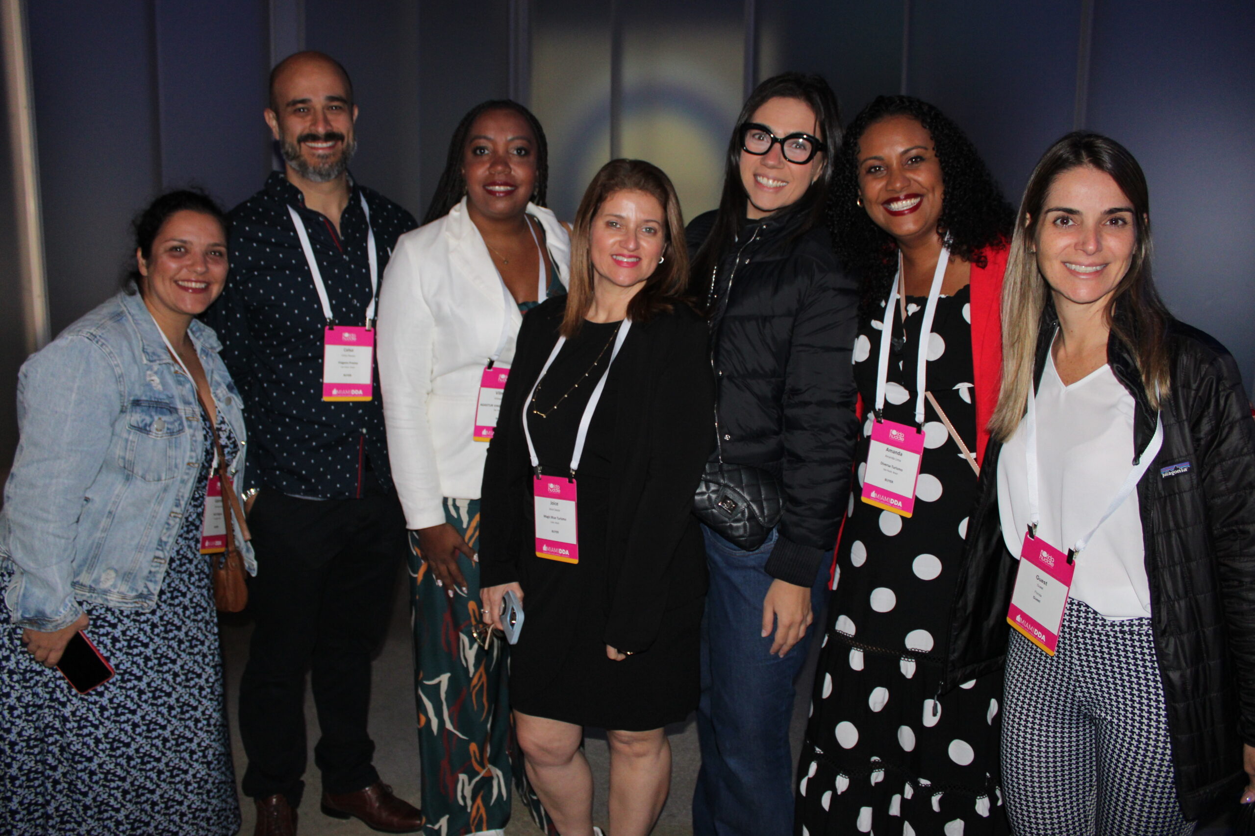 Gabriela Doss, da Azul Viagens, Celso Borges, da ViagensPromo, Vilmara Souza, da Agaxtur, Joice Souza, da Magic Blue, Giovana Paulineli, da Orinter, Amanda Lima, da Diversa, e Thais Machado, da FRT Gabriela Doss, da Azul Viagens, Celso Borges, da ViagensPromo, Vilmara Souza, da Agaxtur, Joice Souza, da Magic Blue, Giovana Paulineli, da Orinter, Amanda Lima, da Diversa, e Thais Machado, da FRT