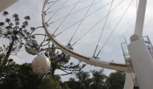 Roda-gigante em Canela (RS) será inaugurada ainda neste trimestre