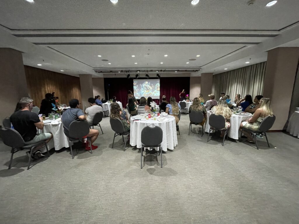 Agentes participaram de uma capacitação no final desta quarta-feira (14)