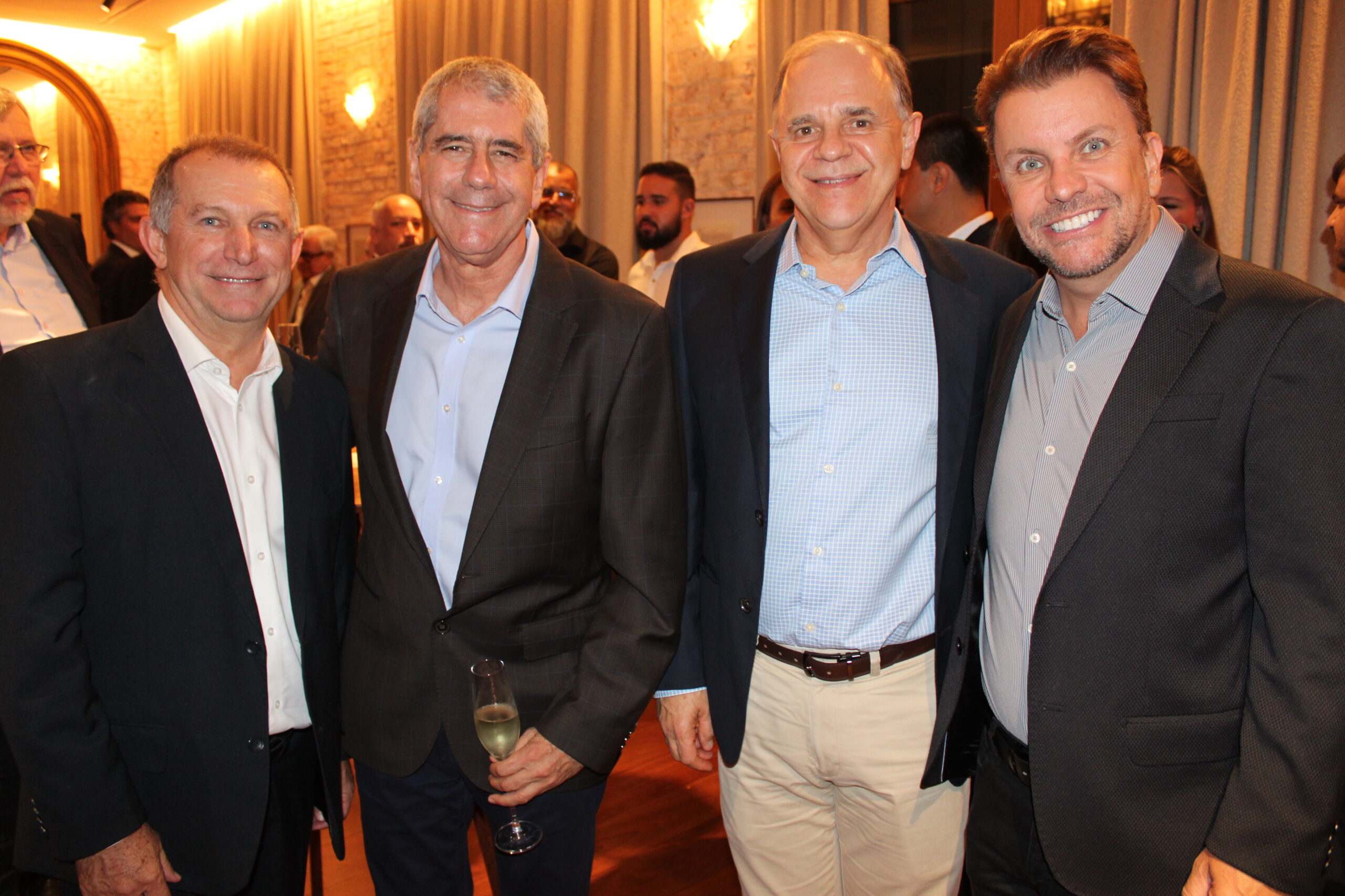 Luis Quaggio, da Ancoradouro, Celso Garcia e Victor Baseggio, da CI, e Andre Khouri, da CNT Luis Quaggio, da Ancoradouro, Celso Garcia e Victor Baseggio, da CI, e Andre Khouri, da CNT