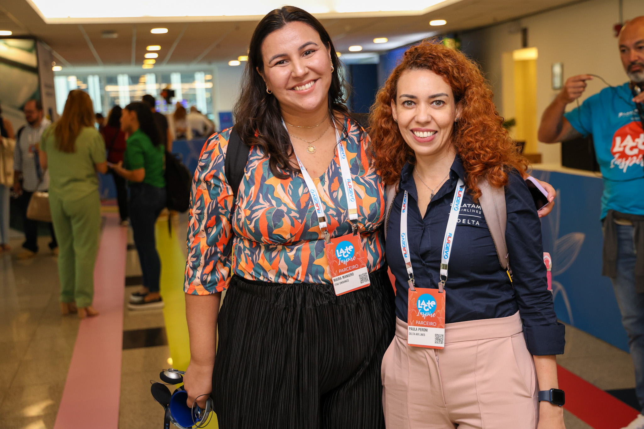 Maira Maniero, do Itaú, e Paula Peroni, da Delta Maira Maniero, do Itaú, e Paula Peroni, da Delta