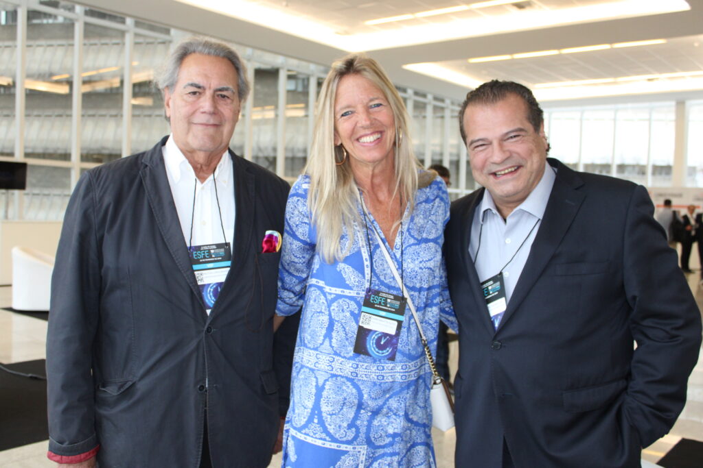 Milton Longobardi, da Longevidade Expo+Forum, Karin Guth, da Karin Guth Desenvolvimento, e Tirso Meirelles, do Sistema Faesp Milton Longobardi, da Longevidade Expo+Forum, Karin Guth, da Karin Guth Desenvolvimento, e Tirso Meirelles, do Sistema Faesp