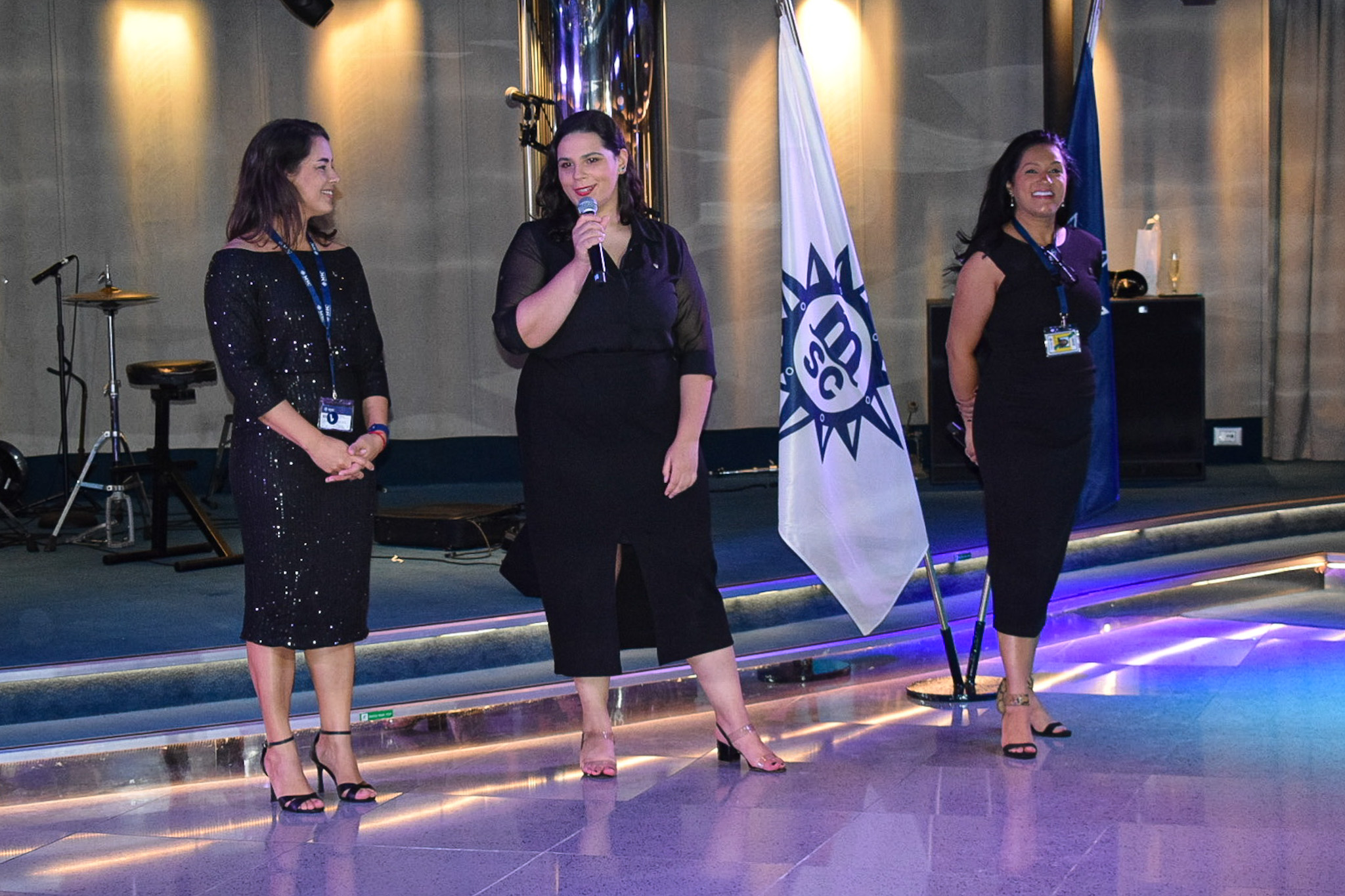 No discurso de abertura foi enfatizada a importância do agente de viagens para a venda dos cruzeiros No discurso de abertura foi enfatizada a importância do agente de viagens para a venda dos cruzeiros