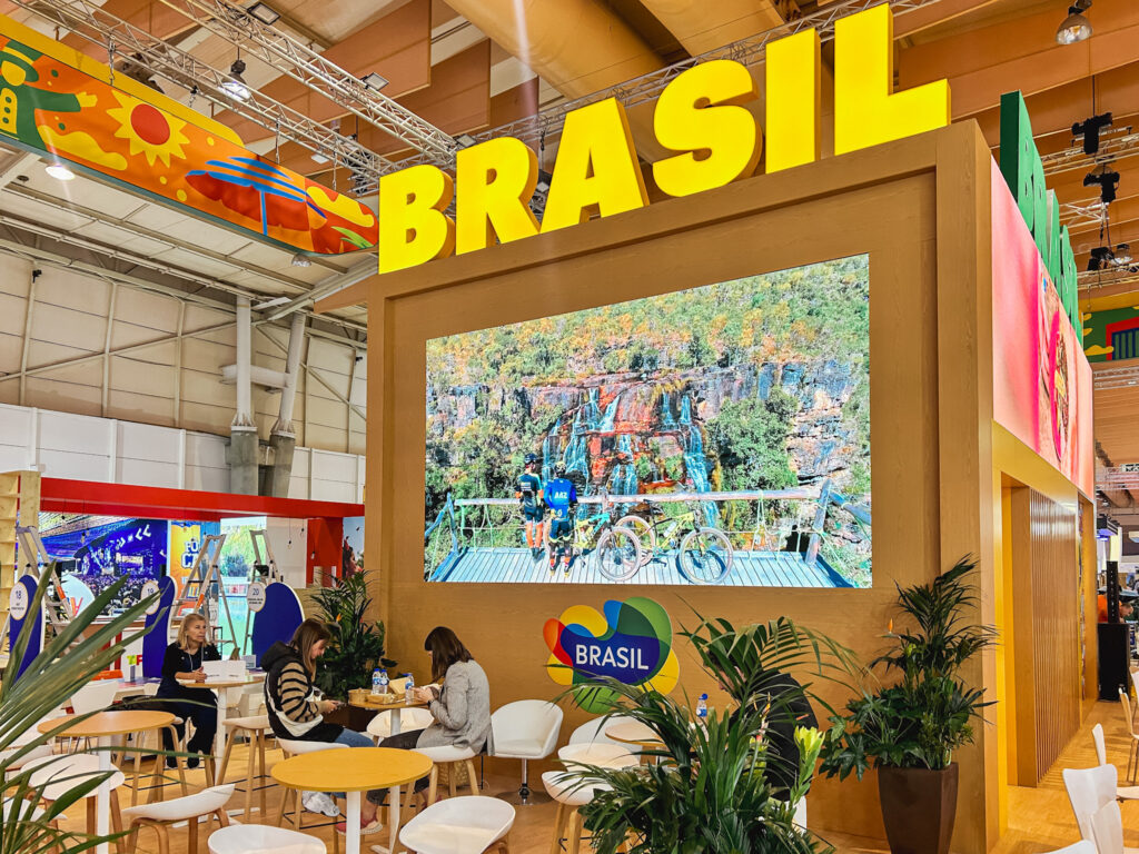 O Brasil abriga em seu estande 32 destinos e empresas coexpositoras