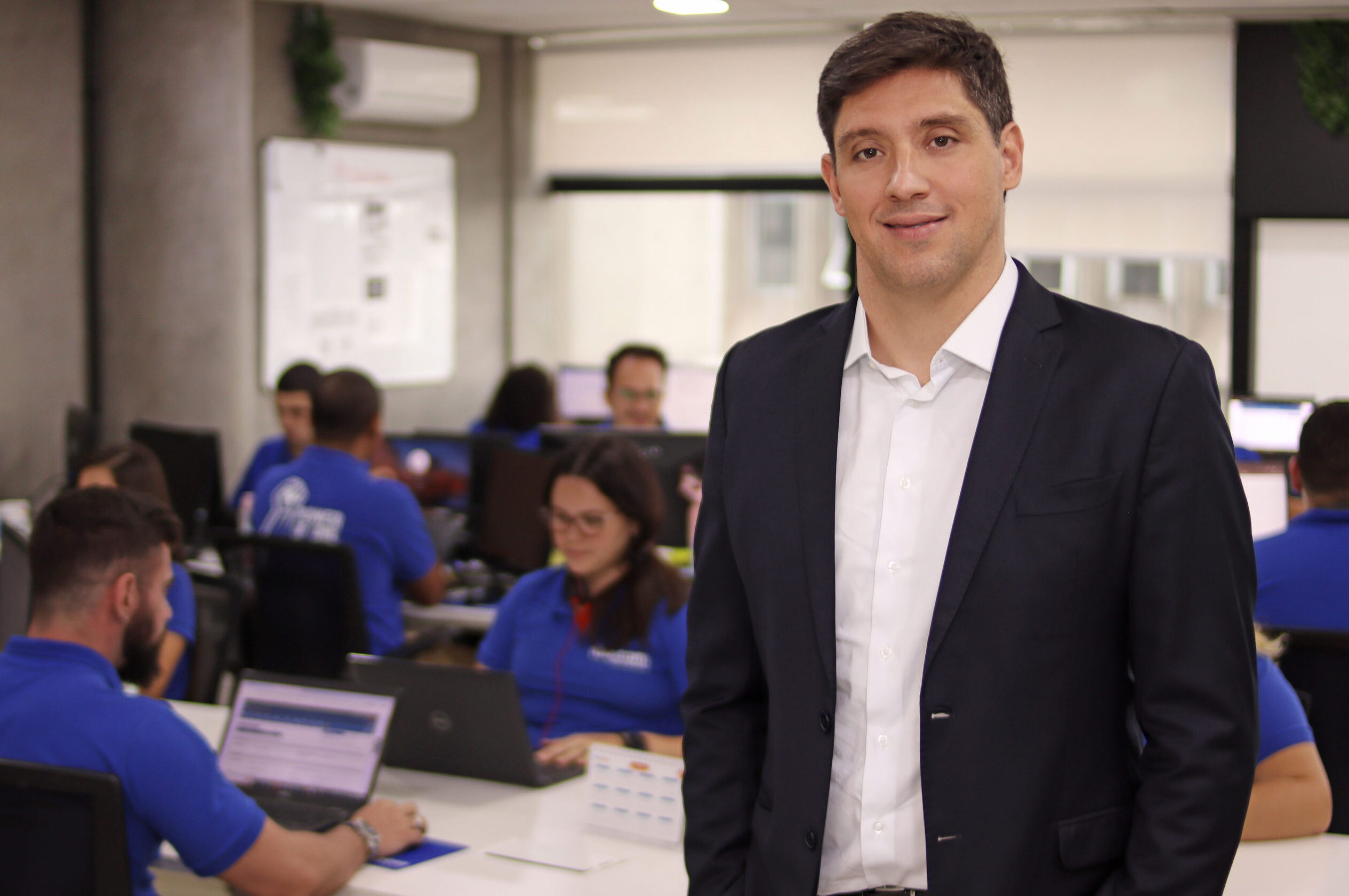 Rodrigo Sienra, ex-CVC, assume o comando da TBO no Brasil 1 Rodrigo Sienra Gerente Geral da TBO Fotografo Rubens Shiromaro scaled e1709218584325 Rodrigo Sienra, ex-CVC, assume o comando da TBO no Brasil