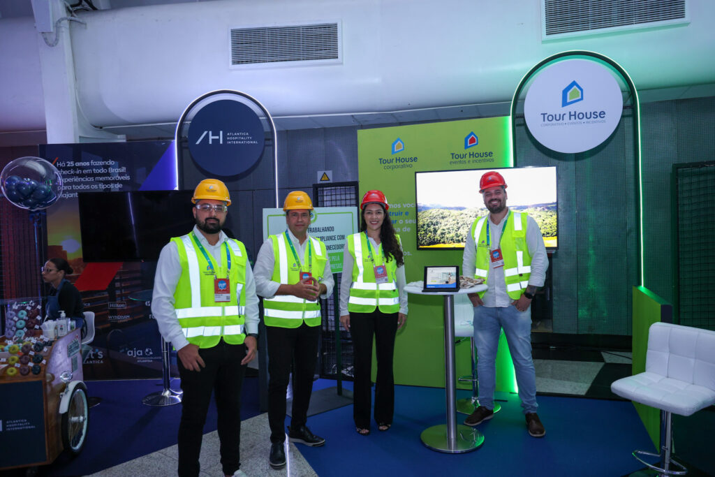 Vinicius Gonçalves, Alexandre Motta, Cristeny Benjamin e Rene Castro, da Tour House