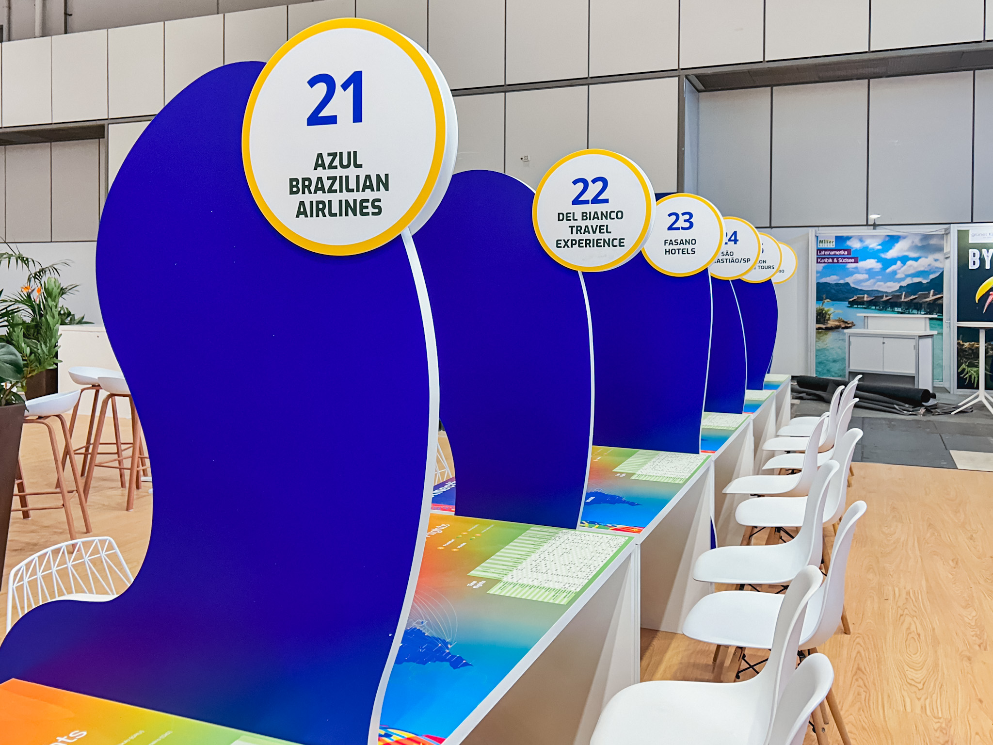 A Azul Linhas aéreas está na ITB com estande na área Brasil A Azul Linhas aéreas está na ITB com estande na área Brasil