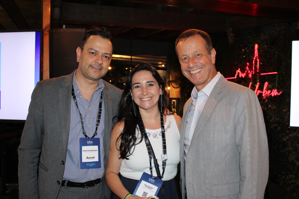 Abraham Bermudez, da Marriott, Ana di Pietro, de Nova York, e Ricardo Oliveira, da Delta