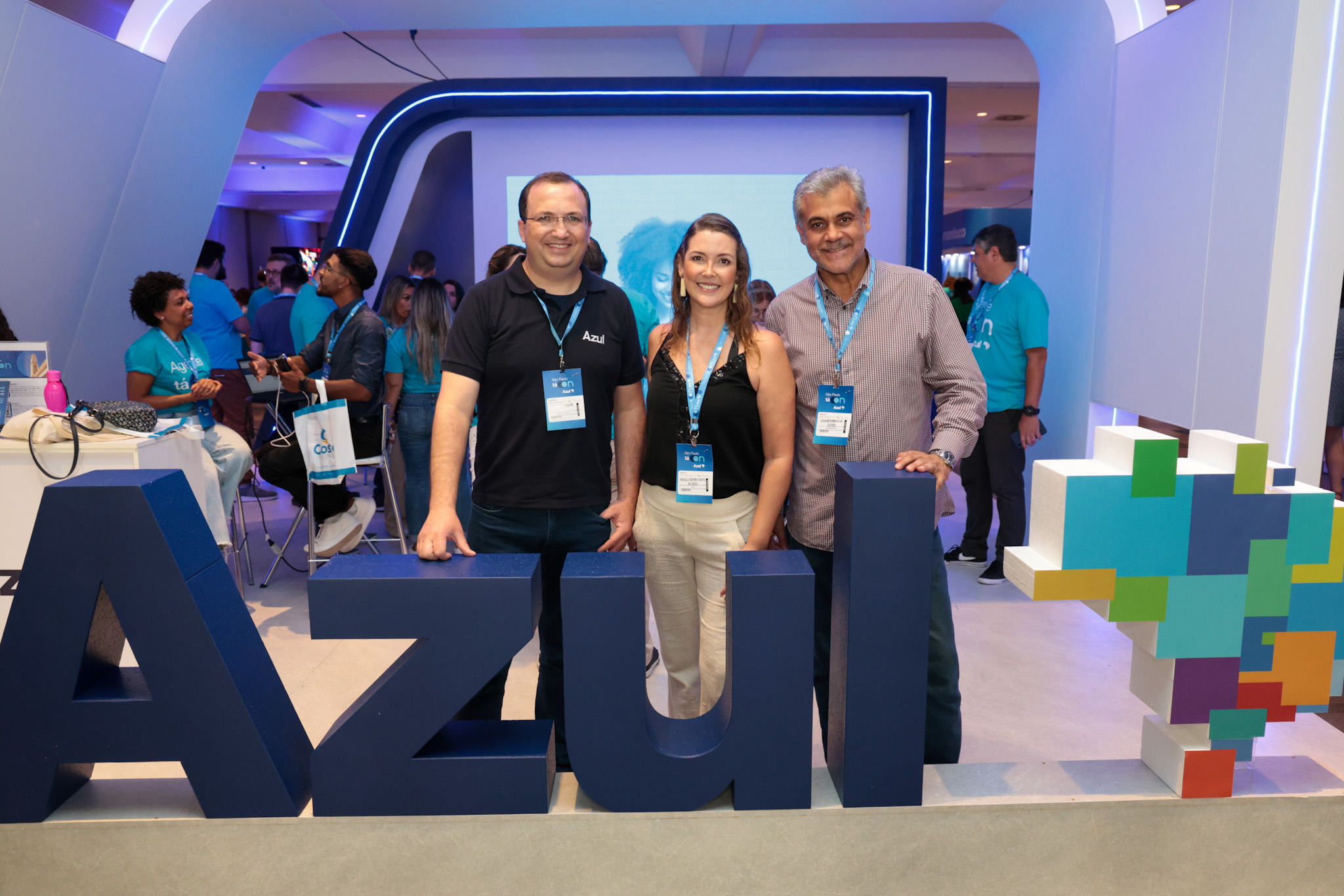 Anderson Serafim, Priscila Cristina e Joaquim Domingos, da Azul Anderson Serafim, Priscila Cristina e Joaquim Domingos, da Azul
