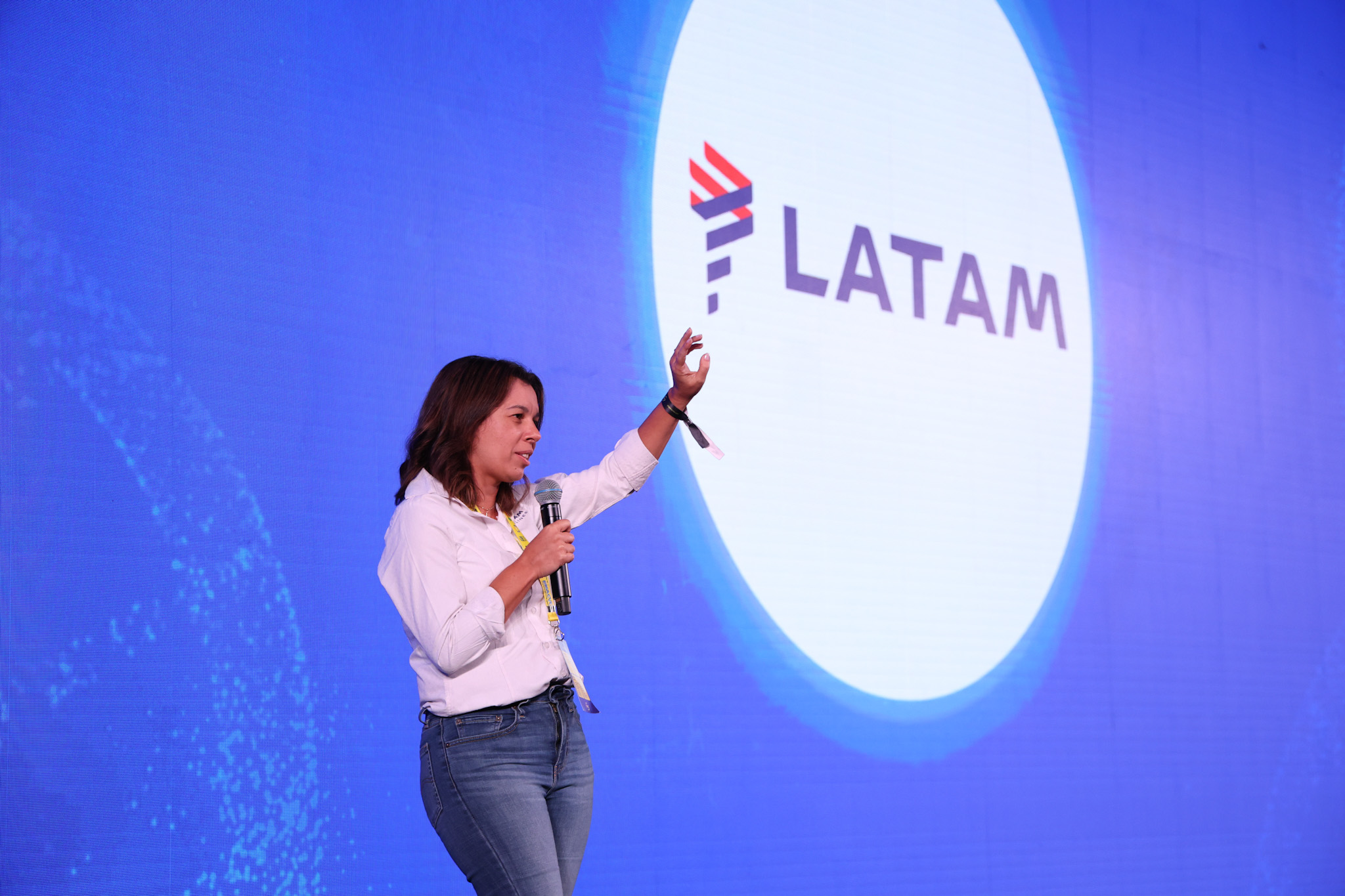 Bianca Schimpl, da Latam Bianca Schimpl, da Latam