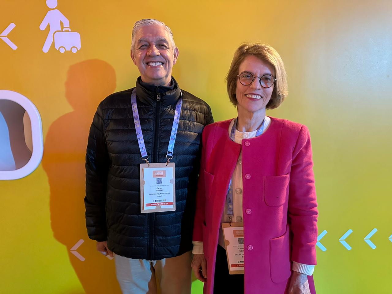 Carlos Dezen, da Senator Tour, com Catharine Worms, da Special Trip Turismo Carlos Dezen, da Senator Tour, com Catharine Worms, da Special Trip Turismo