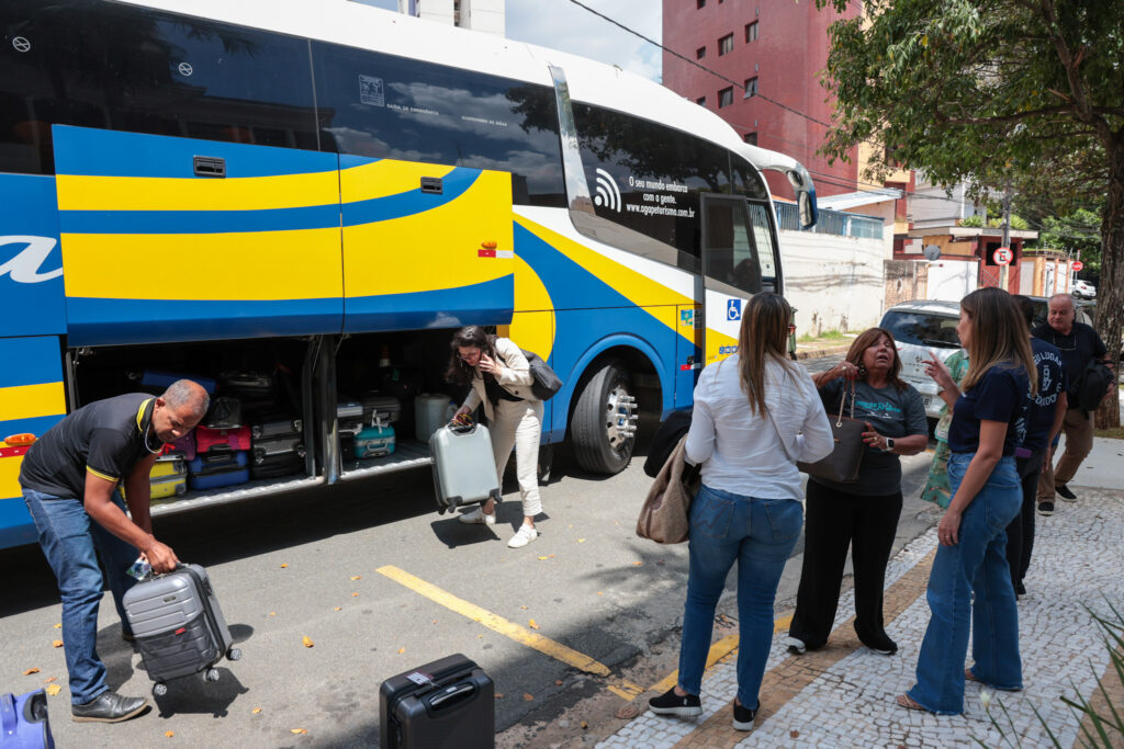 Chegada dos agentes na sede da Ancoradouro