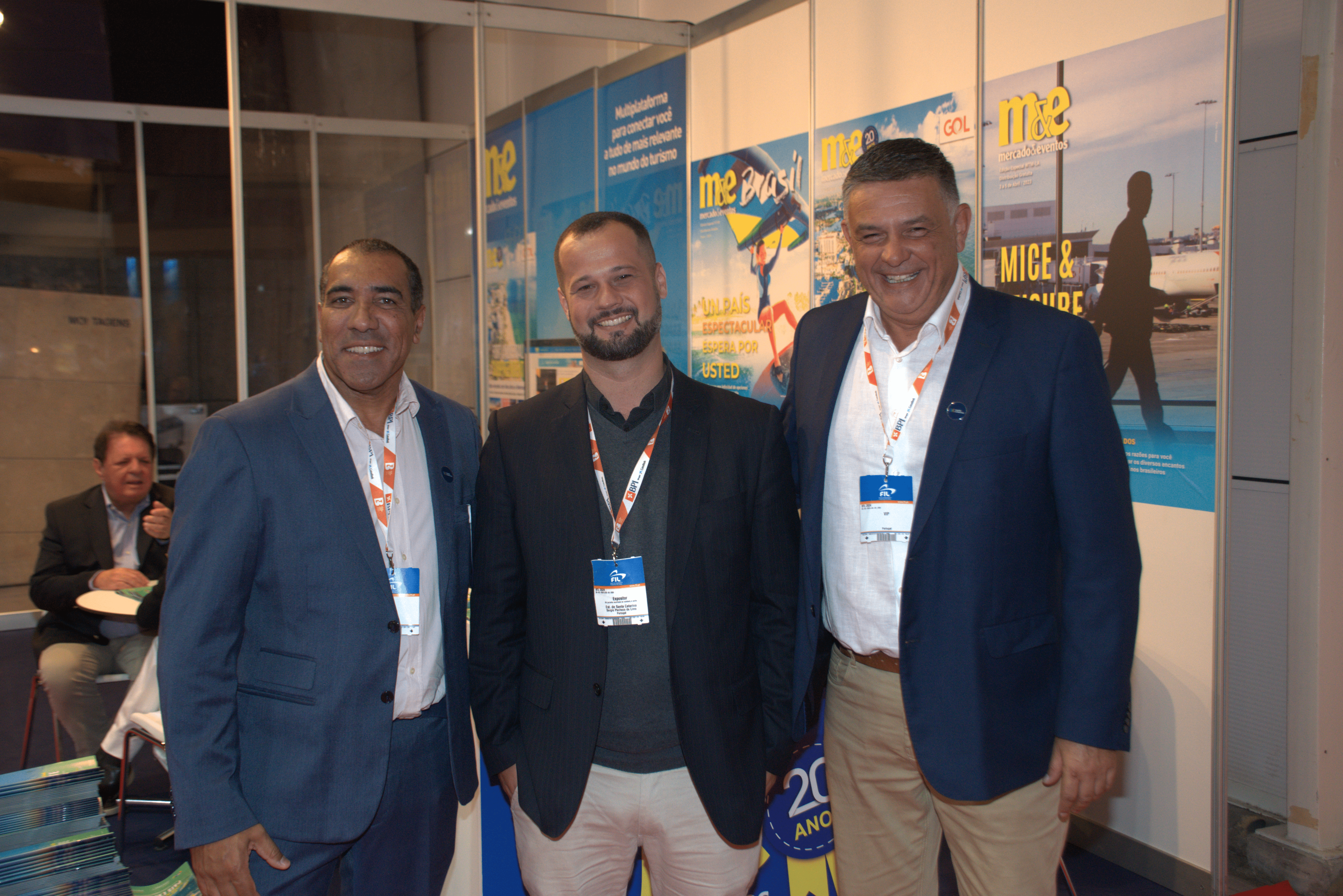 Cristiano Viera, Sérgio Pacheco e Jackson Loro, da região de Garopaba e Praia do Rosa Cristiano Viera, Sérgio Pacheco e Jackson Loro, da região de Garopaba e Praia do Rosa